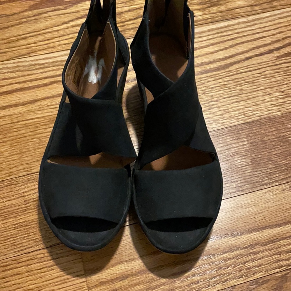 Clarks wedged sandal